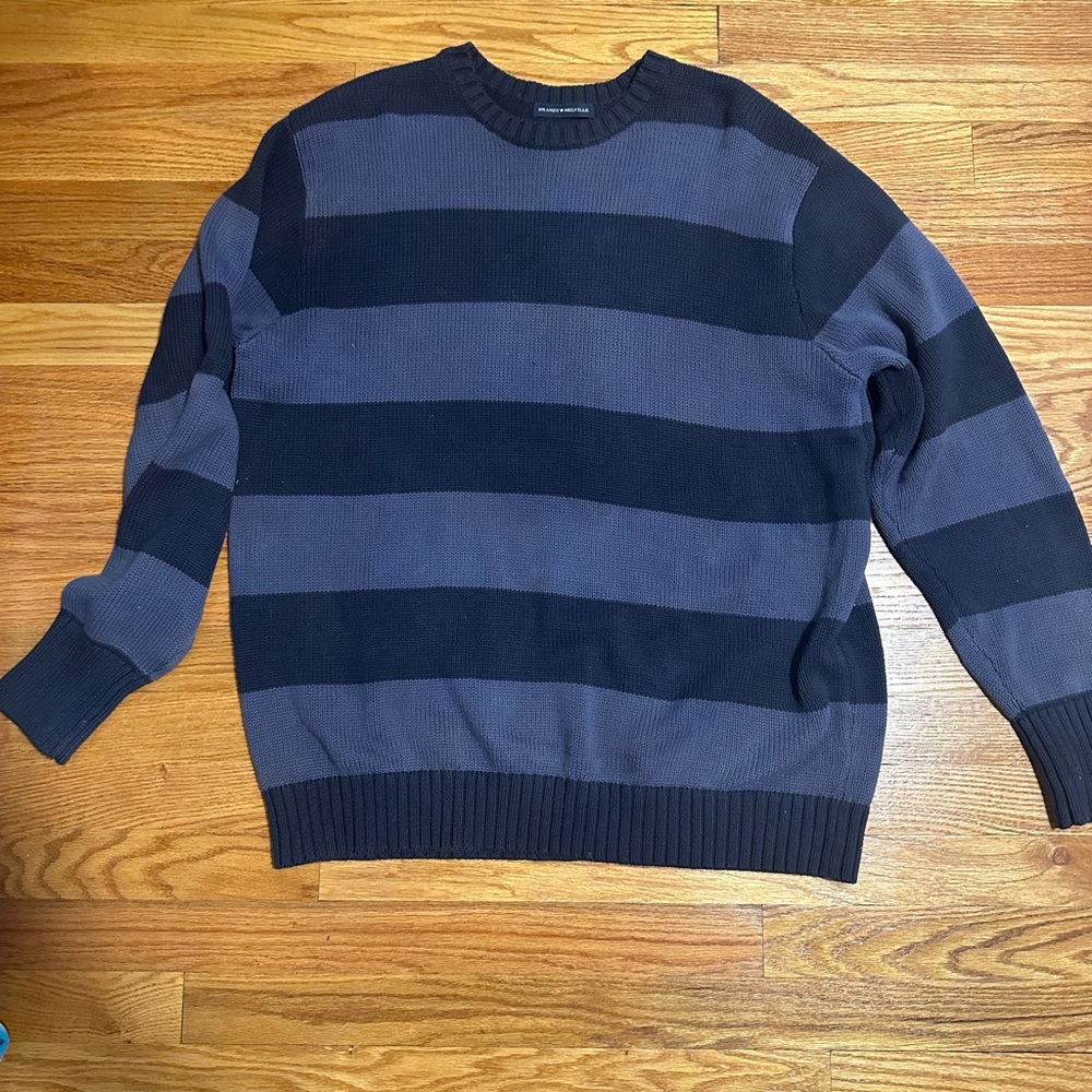 Brandy Melville Sweater